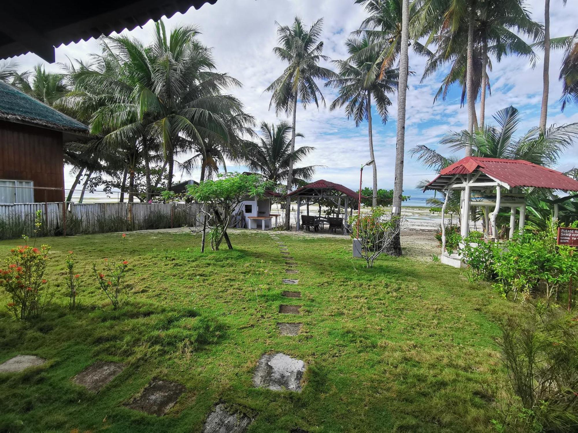 Tropicasa Siquijor Seafront Guest House Solangon Exterior foto